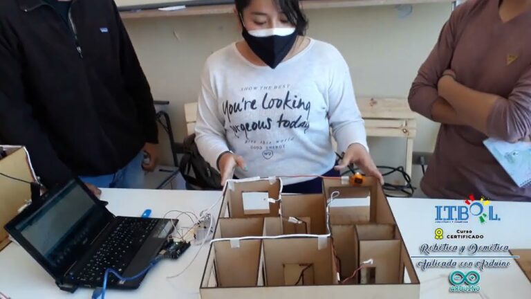 Innovaciones en Rob&oacute;tica y Dom&oacute;tica para el Hogar Inteligente