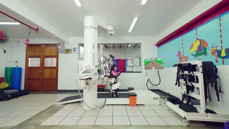 Rehabilitaci&oacute;n Rob&oacute;tica: Innovaciones y Beneficios en la Recuperaci&oacute;n F&iacute;sica