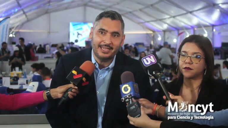 Avances y Retos de la Rob&oacute;tica en Venezuela