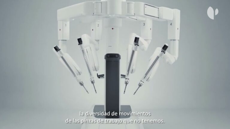 La invención de la cirugía robótica: ¿quién es el pionero?