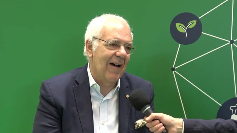 Innovaci&oacute;n en Rob&oacute;tica: El Impacto del Profesor de N&aacute;poles
